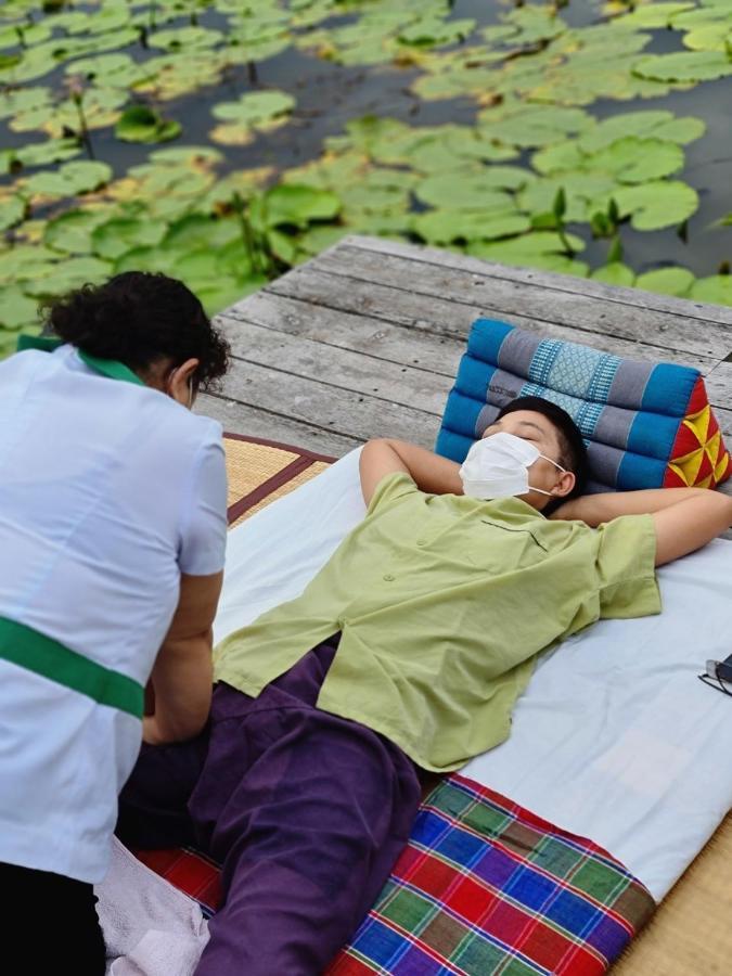 Baanbua Nonlen Hotel Udon Thani Buitenkant foto