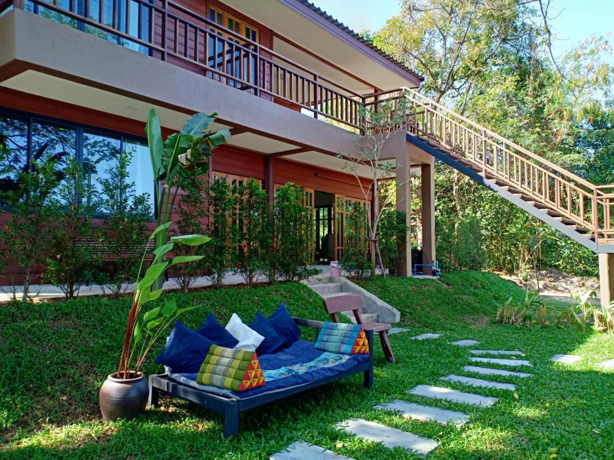 Baanbua Nonlen Hotel Udon Thani Buitenkant foto
