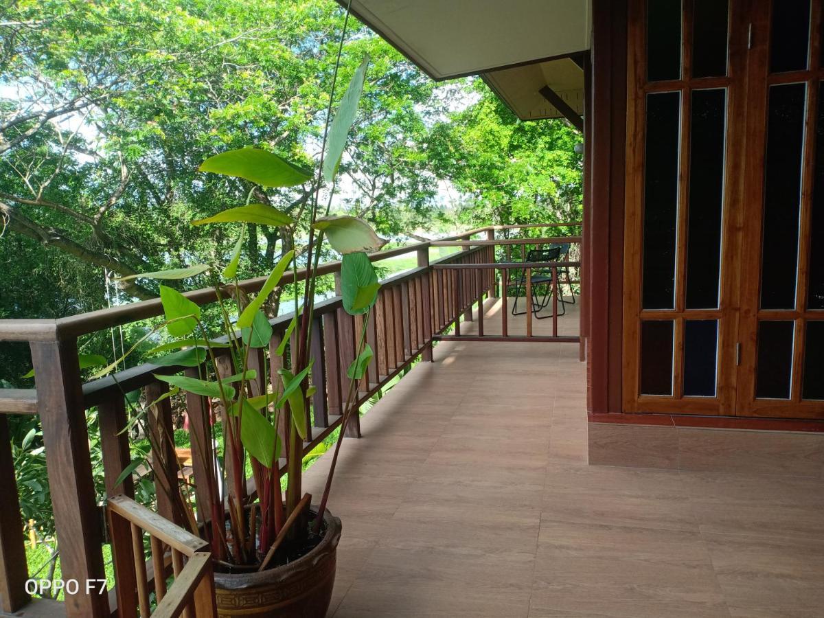 Baanbua Nonlen Hotel Udon Thani Buitenkant foto